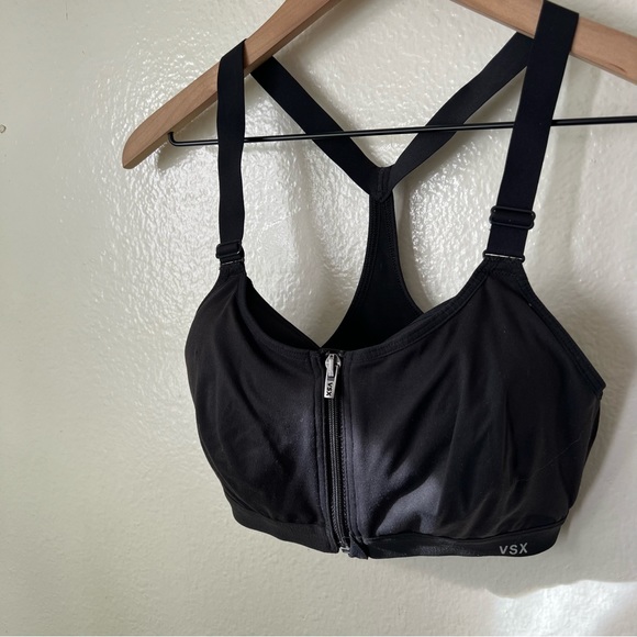 Victoria’s Secret | Zip Front Racerback Wireless Sports Bra - Picture 2 of 5
